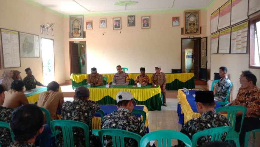 Album : RAPAT RUTIN AWAL BULAN