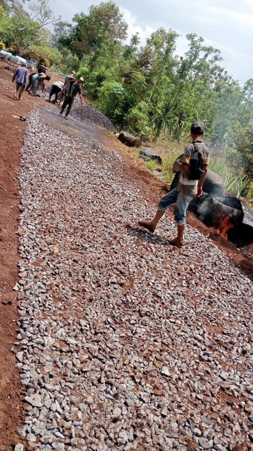 Album : Kegiatan Pembagunan Desa 